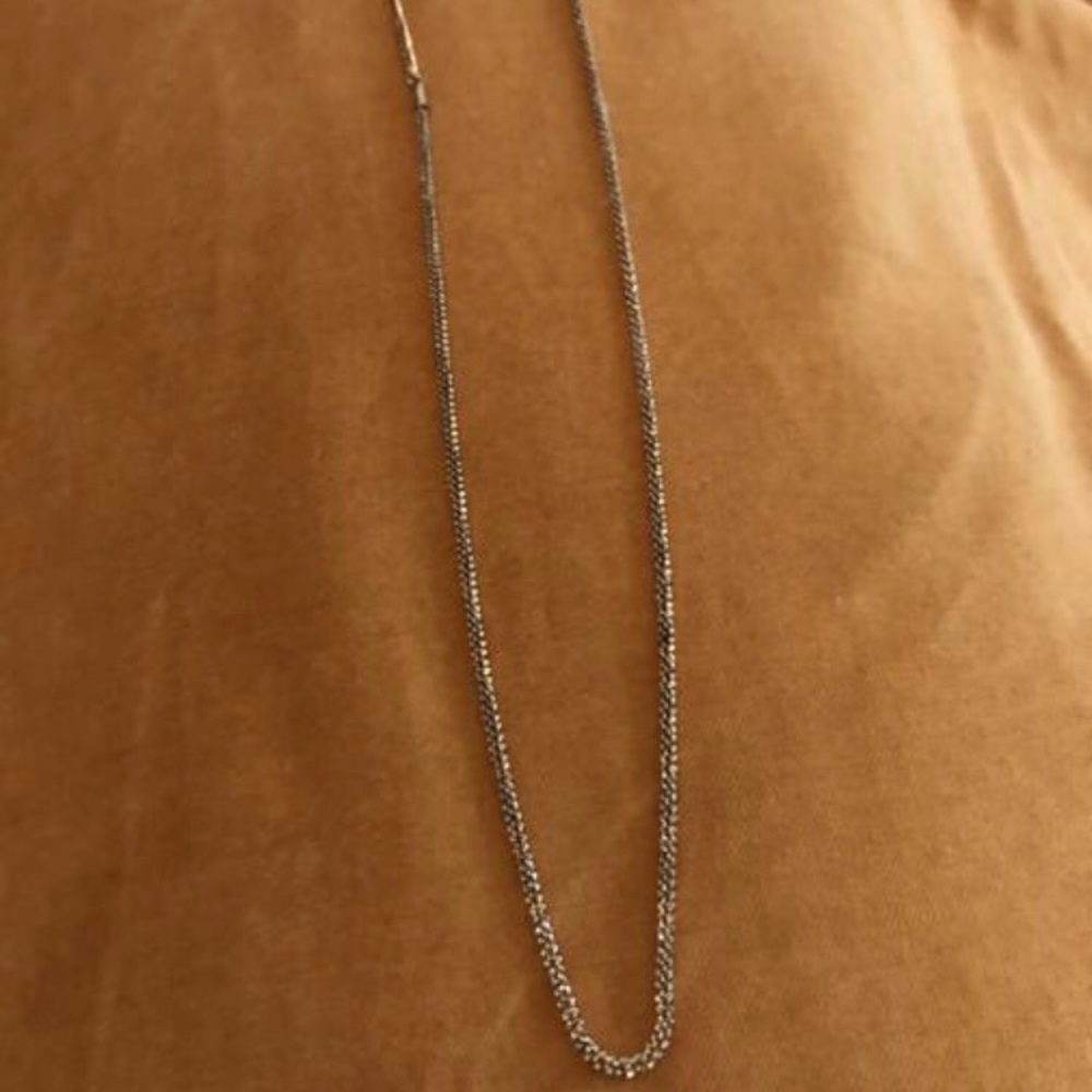 condition: excellent 

14k gold plated 24”in gold nugget chain.